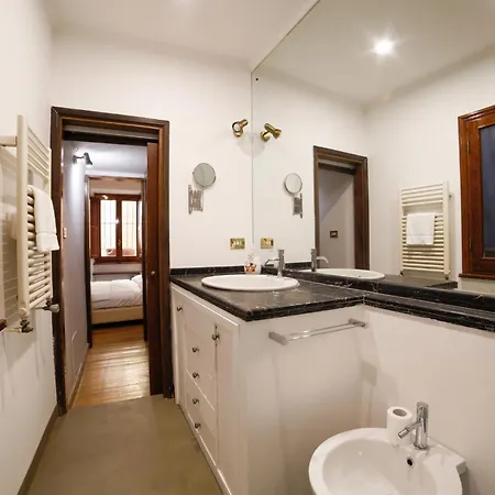 Lovelyapt Pantheon Appartement *