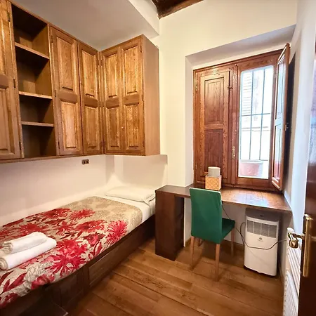 Appartement Lovelyapt Pantheon